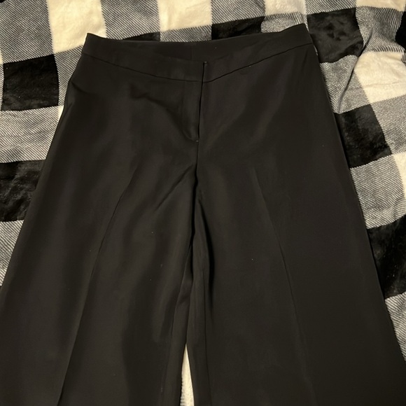 St. John Caviar Wide Leg Pants. Size 8. Black - Picture 3 of 17